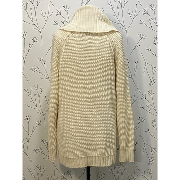 IVANKA TRUMP Cream Cowl Neck Soft Knit Sweater Large Pearl & Rhinestone Detail - Picture 4 of 6